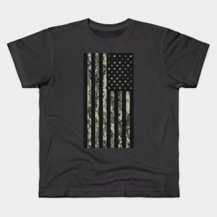 US Flag Down - Urban Black Kids T-Shirt